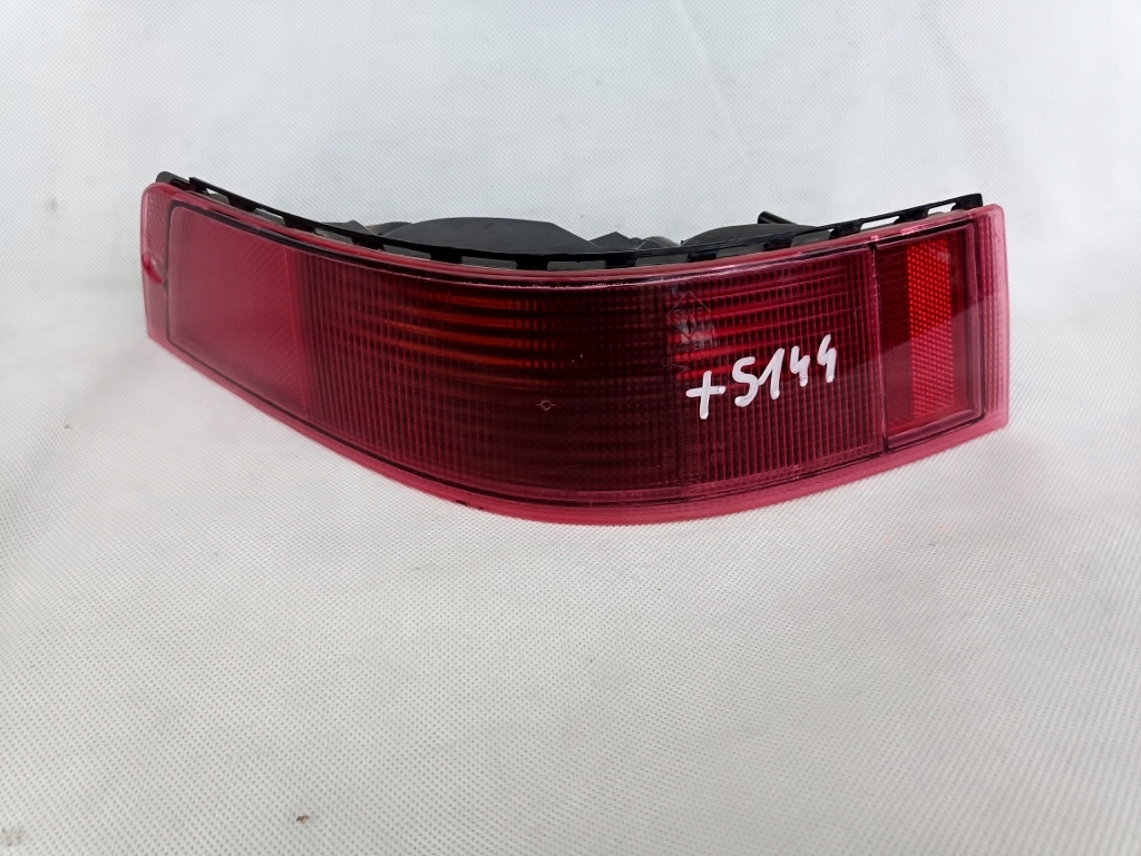 фото №1, Лампа лівий задня porsche 911 964 96463190700