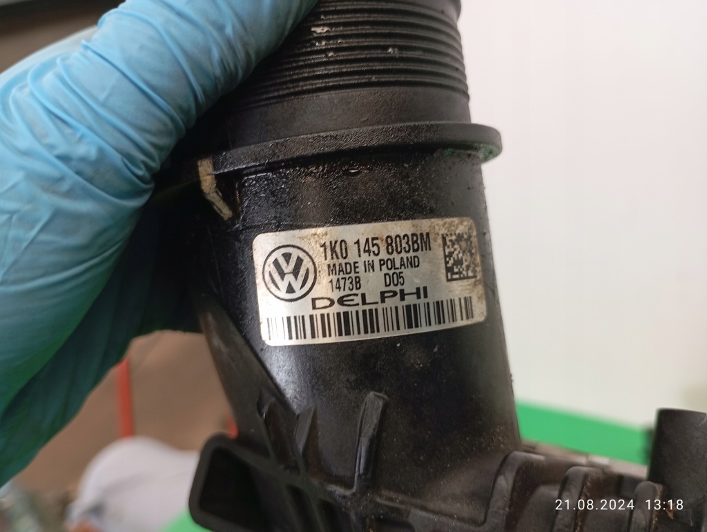 Радіатор повітря інтеркулер vw audi seat skoda 1k0145803bm Оригінал