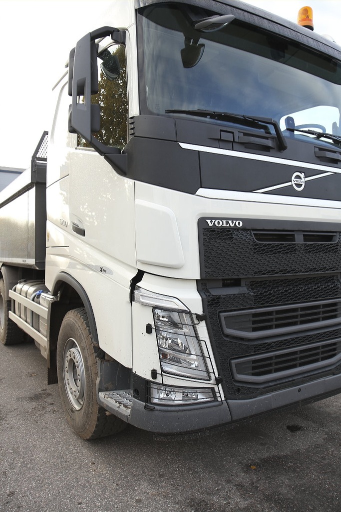 фото №3, Ветровики брызговики volvo fh4 scania r renautl t