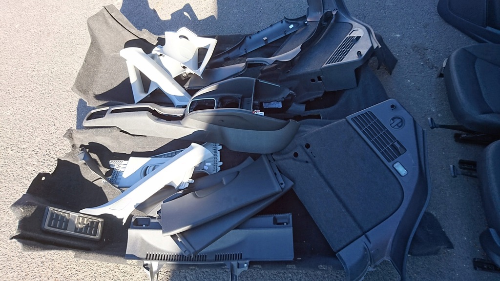 фото №6, Сидіння комплект сидінь сидіння заднє сидіння обшивки підлокітник audi a1 8x europa