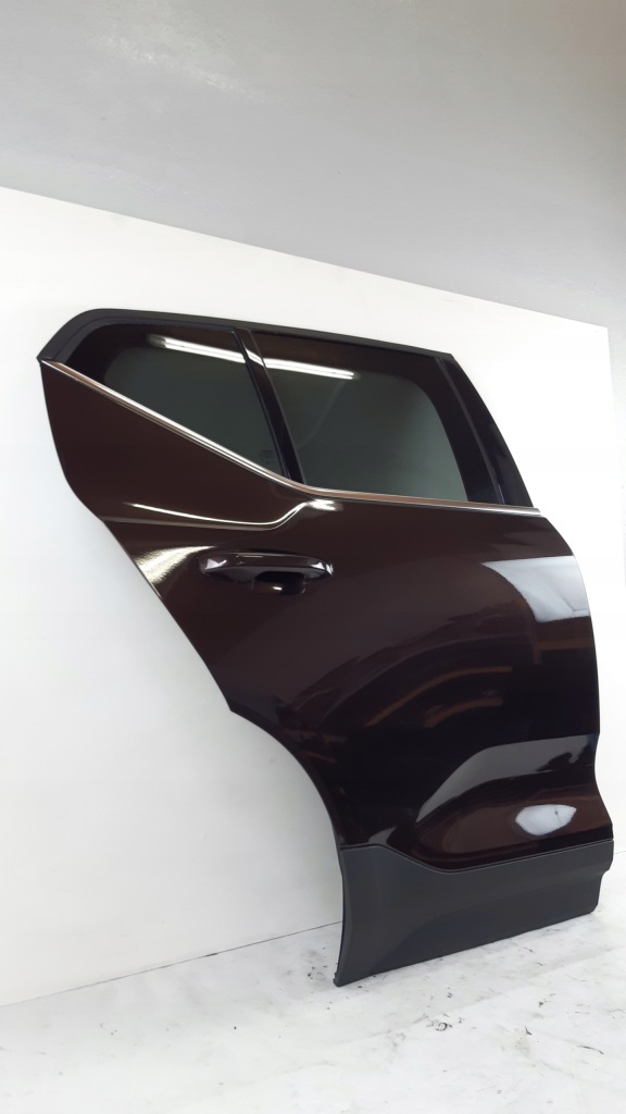 фото №4, Volvo xc40 двері праве задня 722