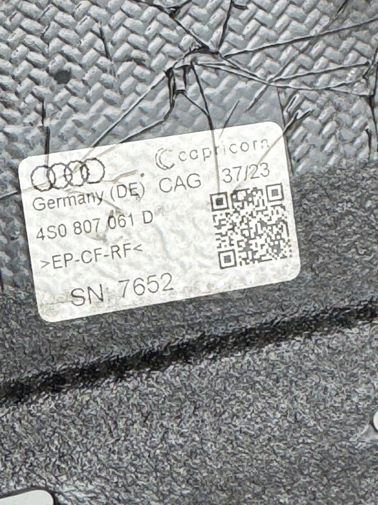 фото №8, Молдинг накладка бампера диффузор перед audi r8 4s0 4s0807061d карбон