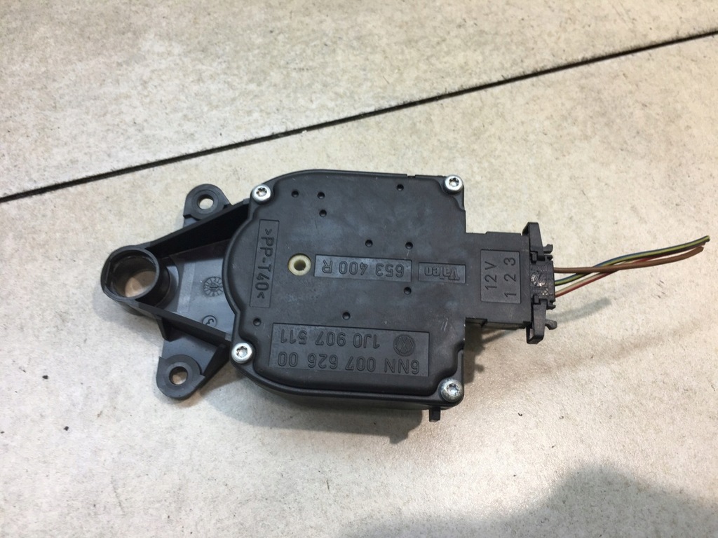 фото №4, Моторчик отопителя vw lupo 1j0907511