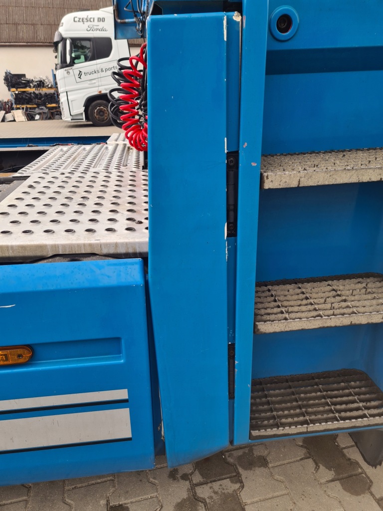 Купити Elka молдинг захист дверцята праве renault magnum dxi