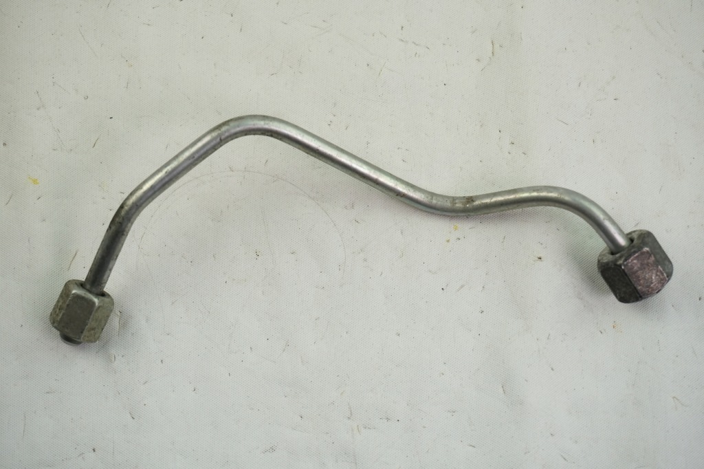 Купити Шланг пального упорскування peugeot 308 1570q2