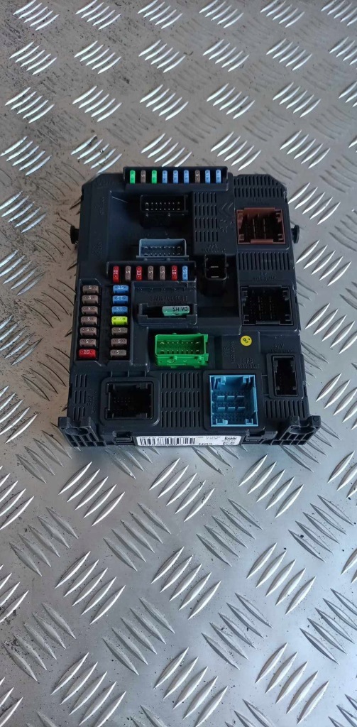 фото №1, Peugeot 208 i блок управления модуль bsi 9678355980