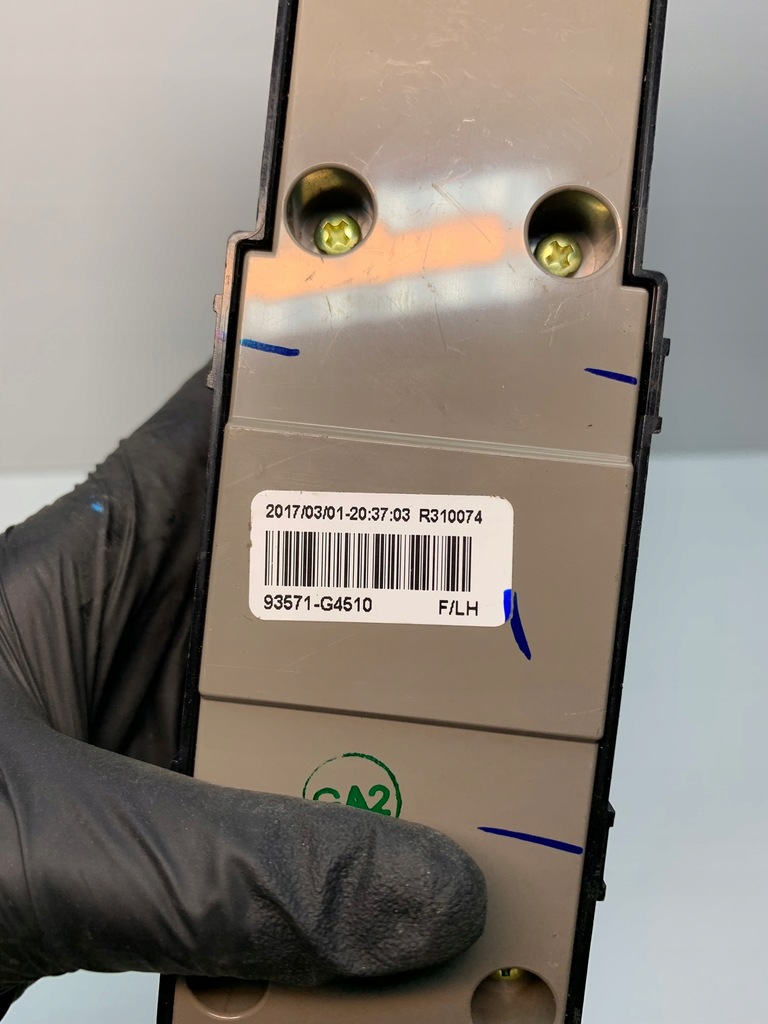 фото №9, Hyundai i30 iii переключатель панель управление окон 93571g4510