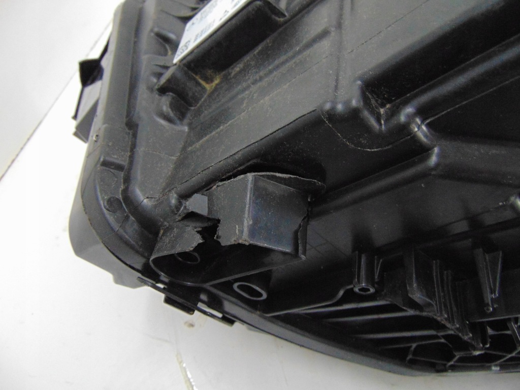 фото №13, Mercedes b w247 лампа права multibeam led