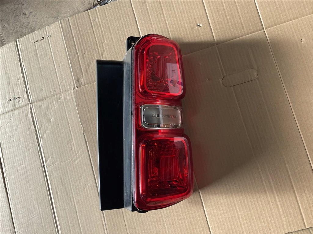 фото №1, Лампа правый задняя задняя citroen jumpy 3 iii expert proace vivaro