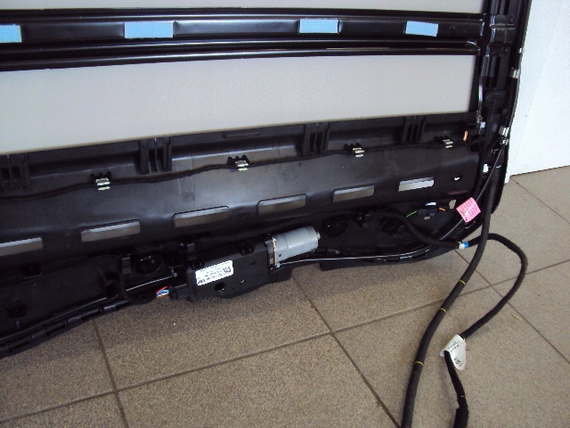 фото №8, Люк панорама peugeot 3008 ii 2016-