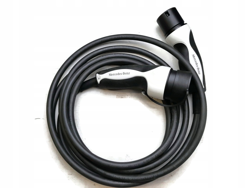 фото №1, Mercedes кабель зарядное устройство a0005833301