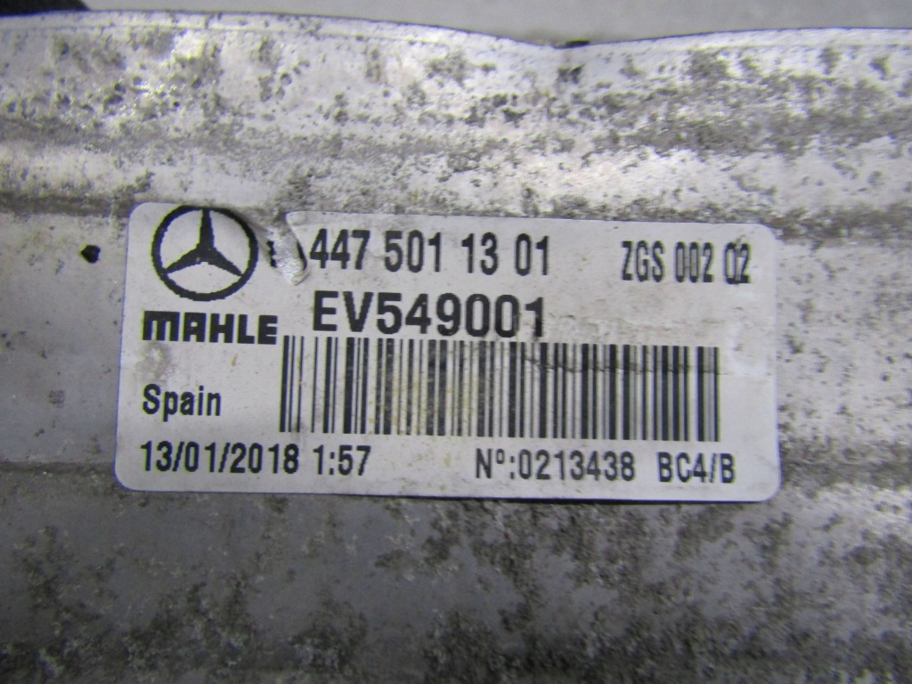 Купить Mercedes vito w447 радиатор интеркулер 4475011301