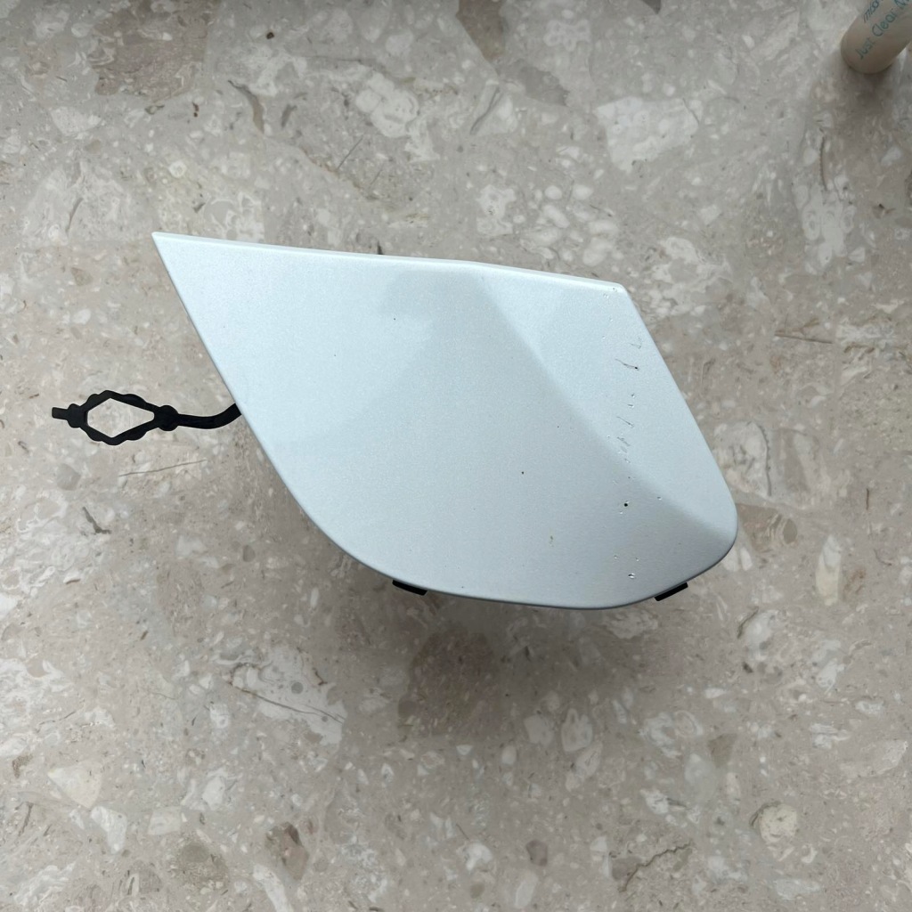 фото №1, Renault captur lift 17- заглушка бампера перед 511802661r