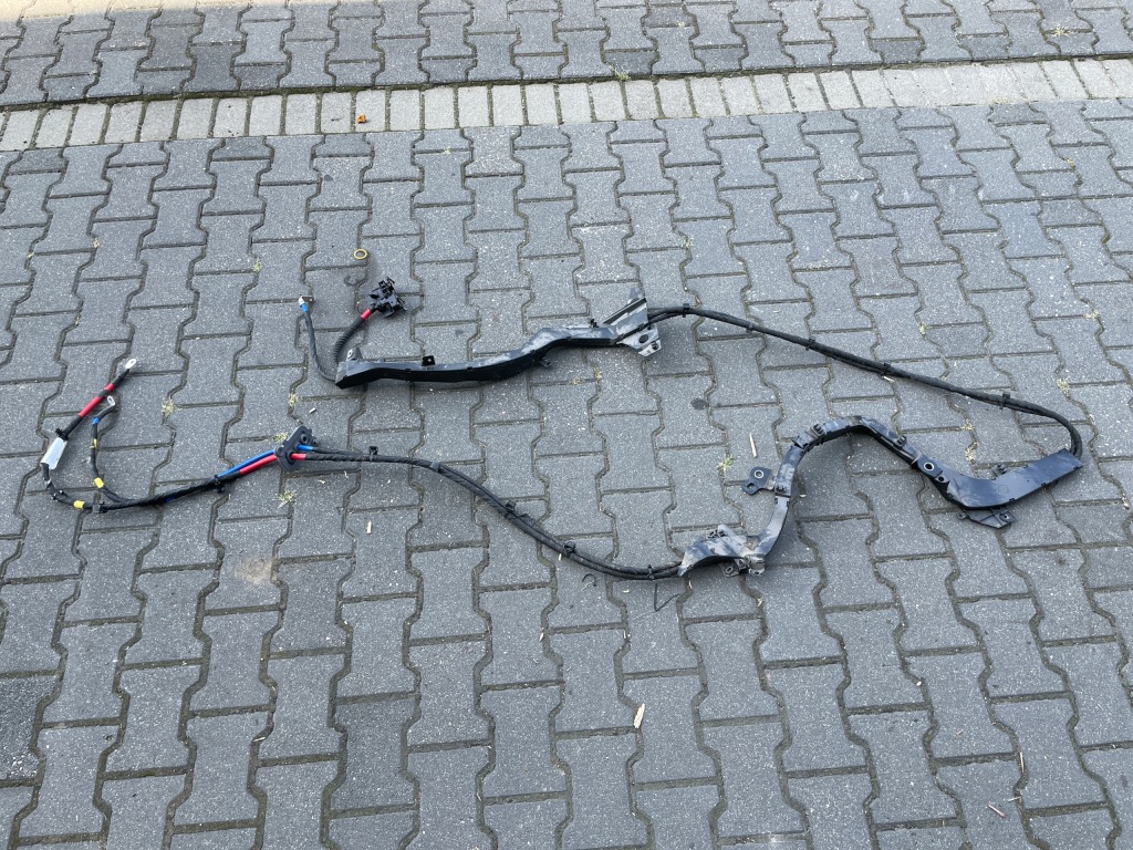 фото №1, Volvo xc60 ii lift b5 электропроводка шланг аккумулятор 32374028