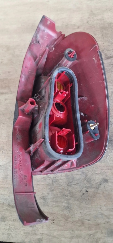 фото №2, Peugeot 306 kombi лампа задняя задняя правая