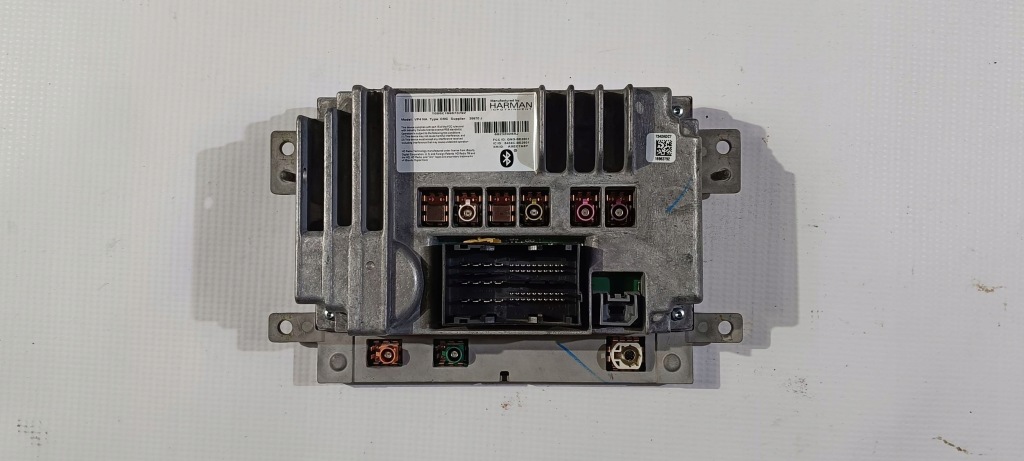 Купити Радіо модуль навігація uconnect chrysler pacifica 2017-