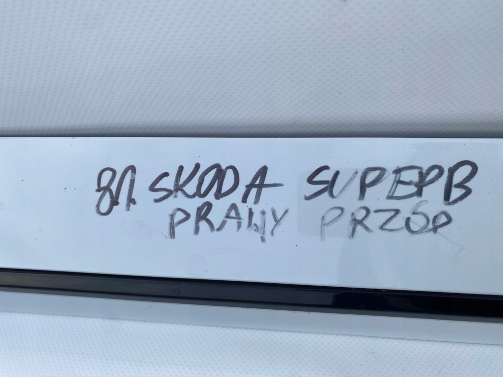 фото №5, Skoda superb iii молдинг правая перед оригинальный номер 3v0853294