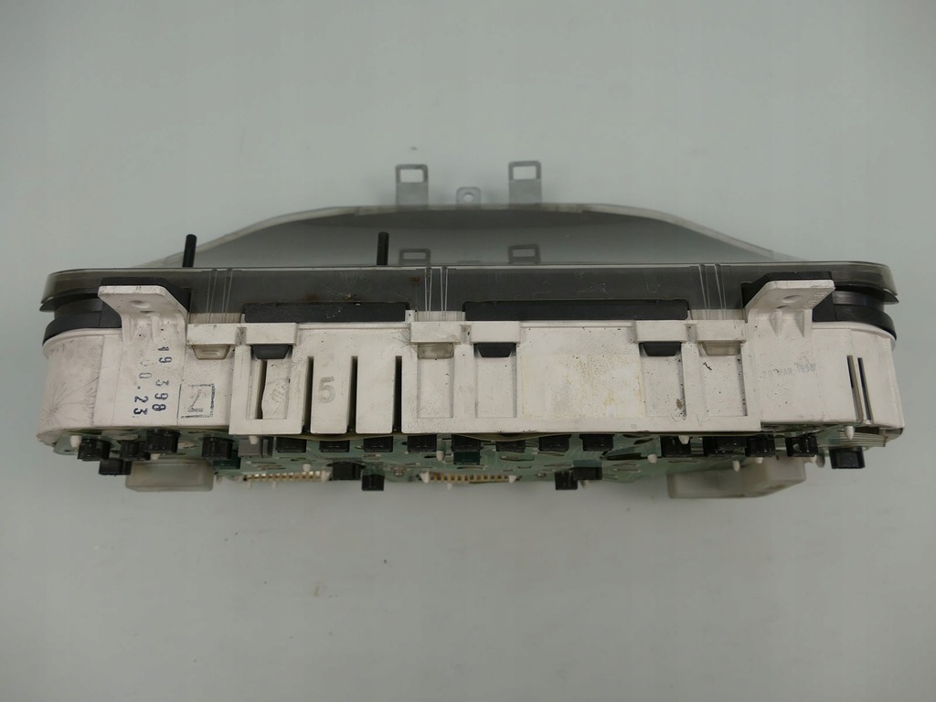 фото №8, Volvo v40 i s40 2.0 t счетчик приборы europa