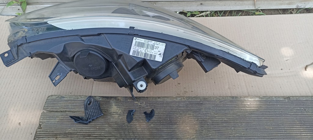 фото №9, Лампа передняя правая renault captur led 260105066r