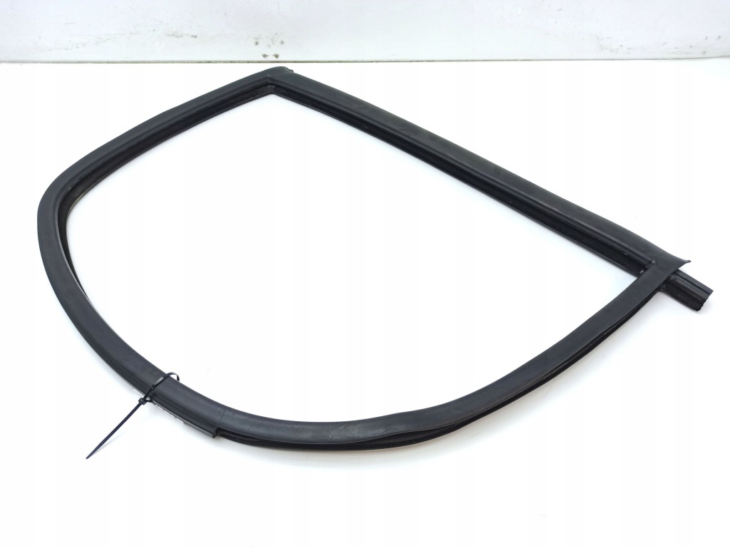 Прокладка скло купе права сторона fiat ducato Ціна