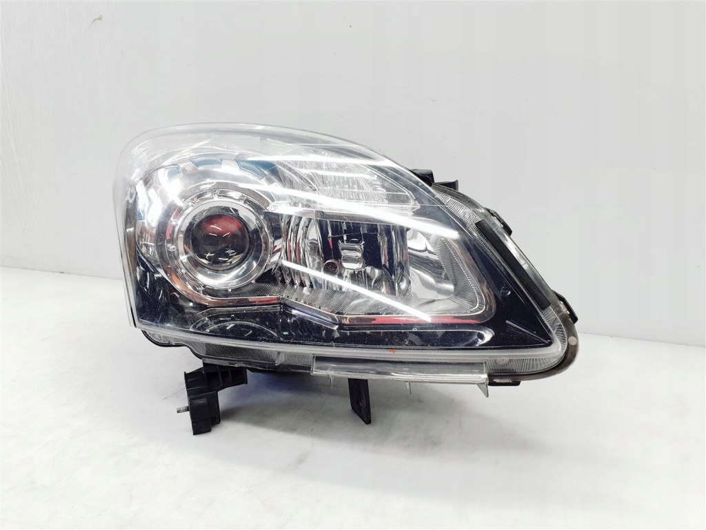 фото №1, Renault koleos i 08r+ правая лампа перед ксенон ory eu !!!