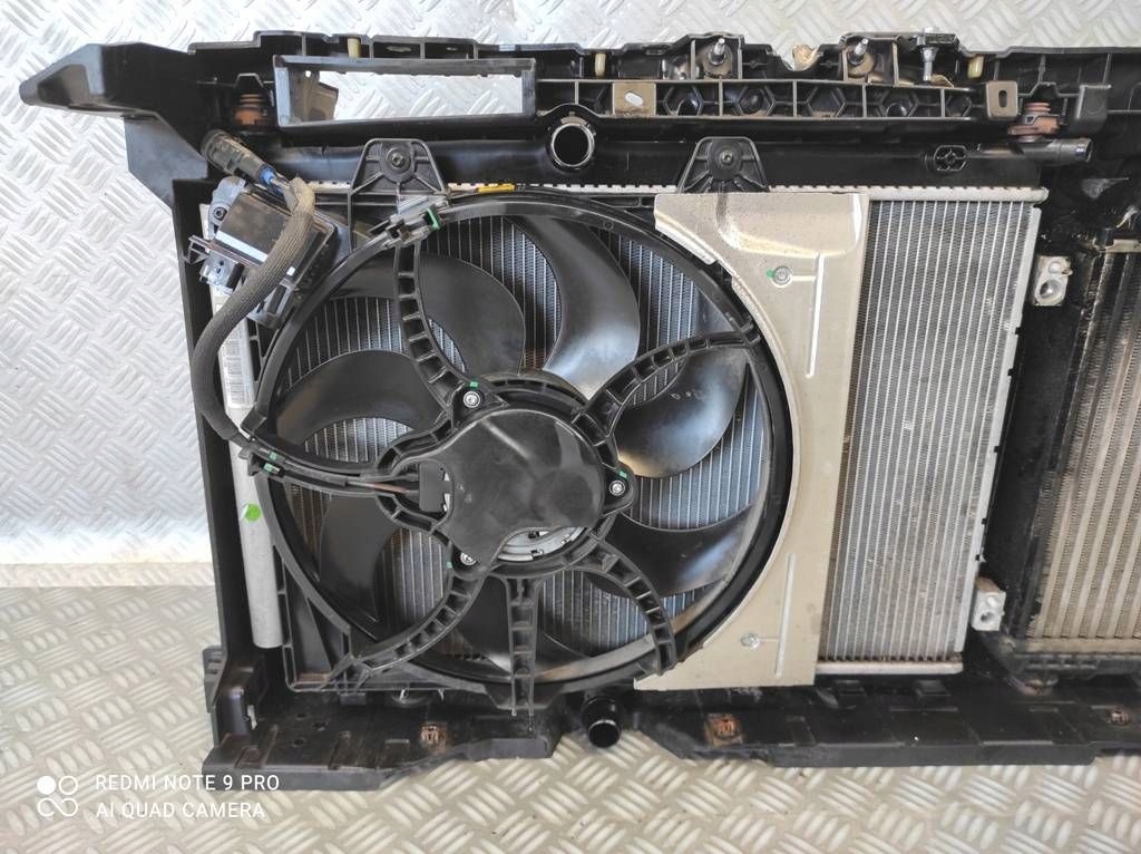 Peugeot 208 ii 1.5 blue hdi 1.2 turbo радіатор радіатор ремінь передній балка Київ