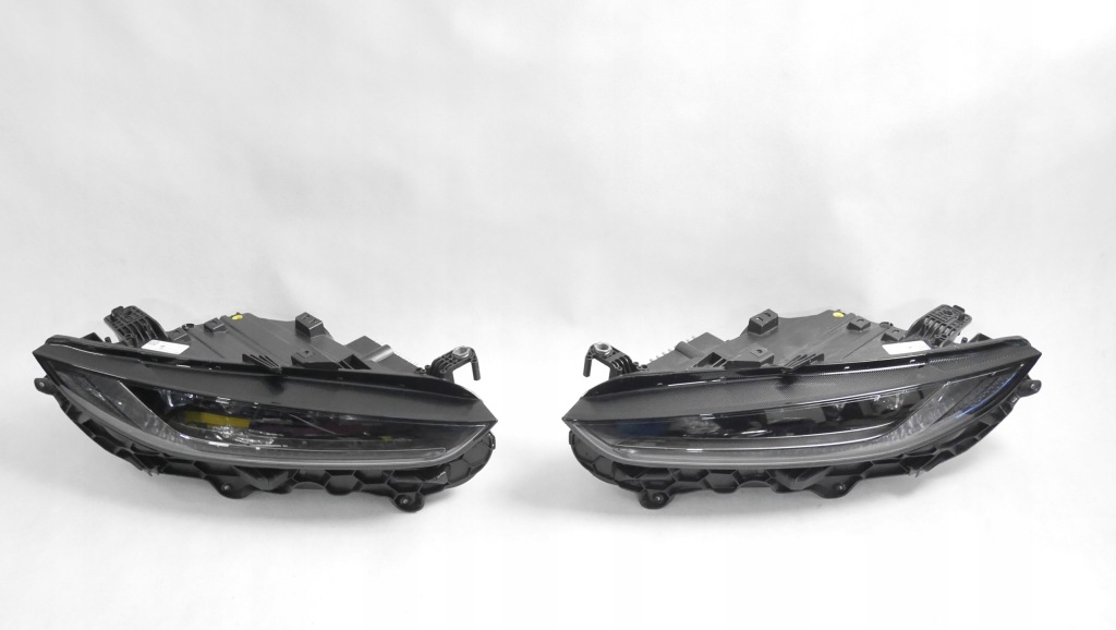 фото №1, Jaguar f-type x152 lift full led лампа лампы левая правая полный