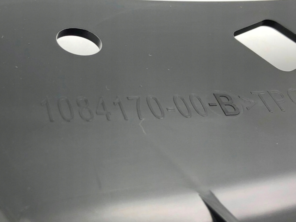 фото №9, Element кріпильний бампер правий перед пластиковий 1084170-00-b tesla 3 2017-