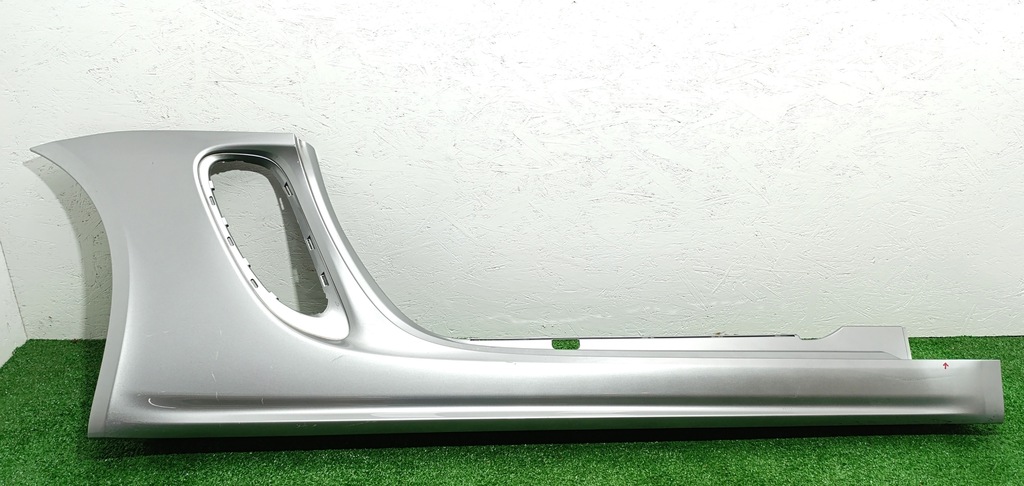 фото №1, Porsche cayman boxster 718 982 молдинг поріг права накладка поріг правий