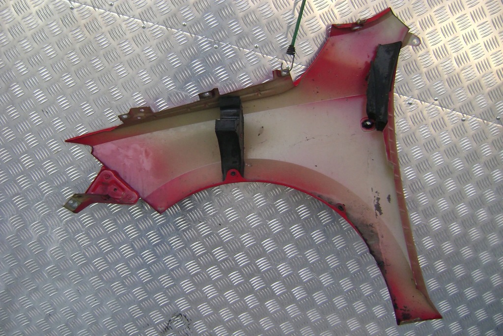 фото №2, Seat toledo iv rapid - крыло правый lf3k