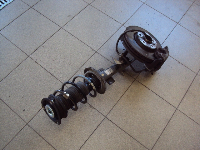 фото №1, Mcperson поворотний кулак ліва seat arona 1.0 tsi 19 r