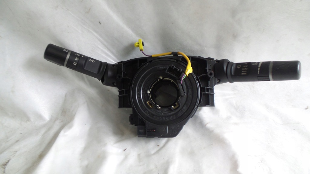 фото №1, Переключатель комбинированный jaguar mazda 6 gh gs1g66120a