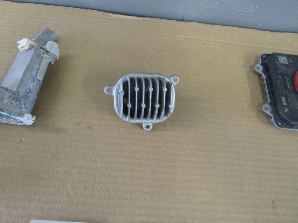 фото №8, Bmw x6 блоки управления лампы