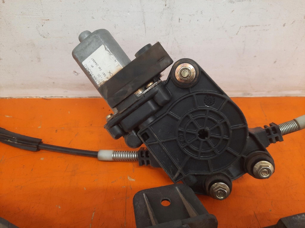 фото №5, Fiat panda ii 03-11 подъемник стекло перед правый передний 46803651 187a1000