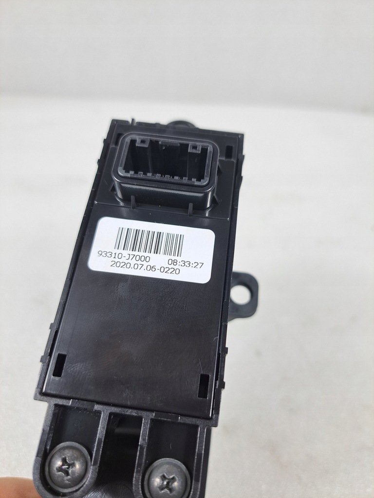 фото №4, Kia pro ceed вимикач кнопка гальма ручного