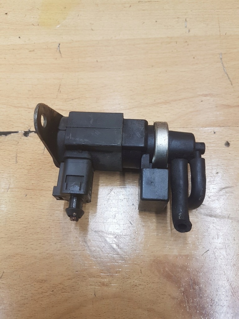 Купити Клапан вакууму audi a8 d3 4.0 tdi