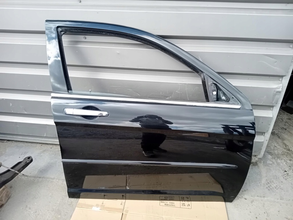 Купить Дверь правое перед chrysler sebring 3