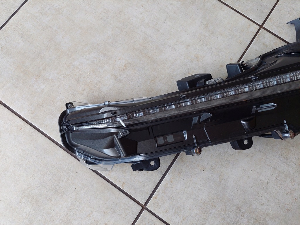 фото №10, Світло led - поворотник - lexus nx