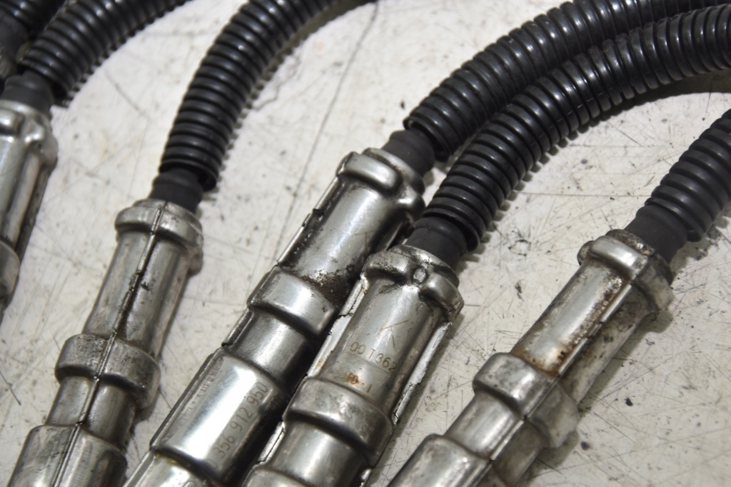 фото №5, Mercedes w220 w163 v8 шланг запалювання 1121500218