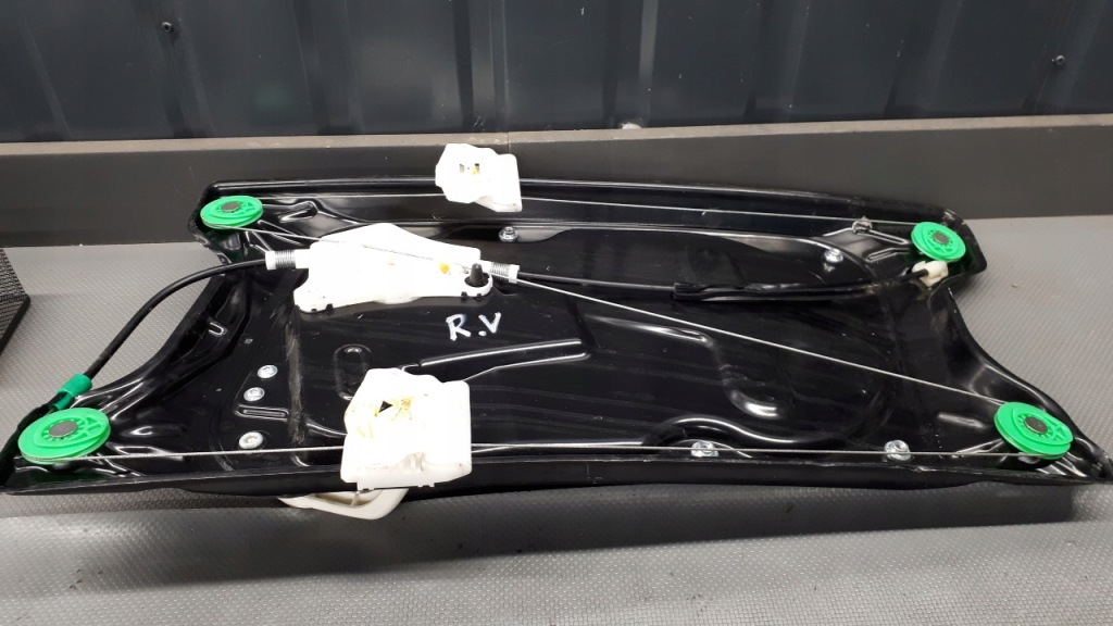 фото №8, Механізм скло правий перед land rover discovery i