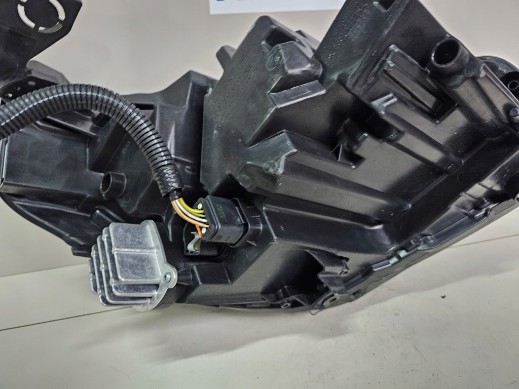 фото №12, Лампа передня ліва лівий перед opel corsa f vi 6 full led europa