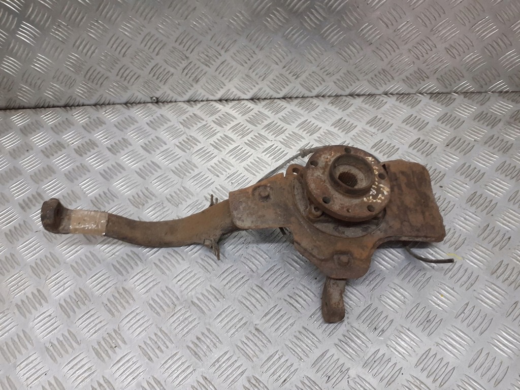 фото №1, Поворотный кулак ступица правый перед alfa romeo 156 2.4jtd