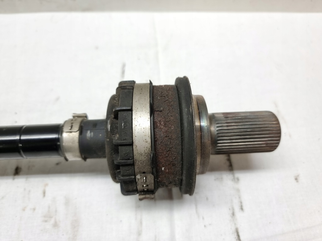 фото №3, Volvo v90 привідний вал задня 17r