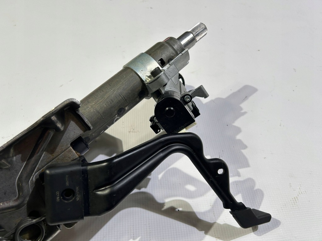 фото №10, Колонка кермова хрестовина замок запалювання ключ chevrolet camaro ss 2009r-