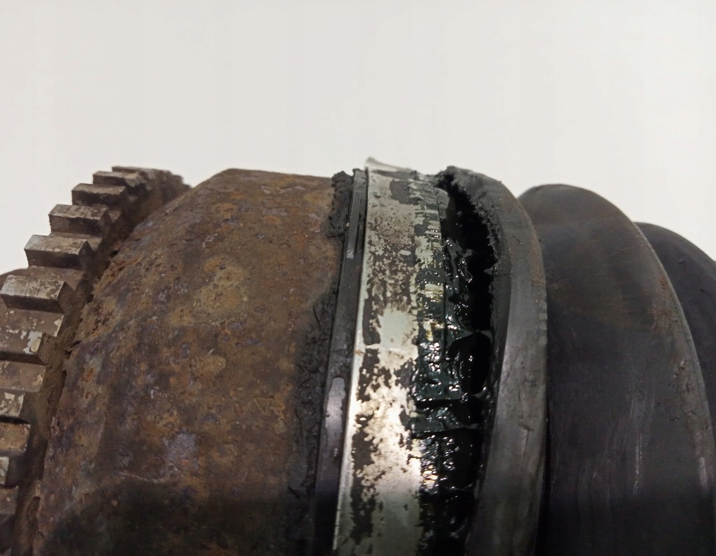 фото №2, Półośka приводной вал левая передняя mazda mpv ii 2.0 di