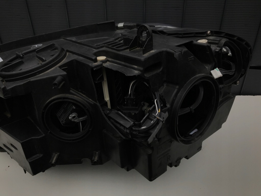 Bmw x5 f15 x6 f16 правый  фара перед адаптивный led 14-18 Доставка