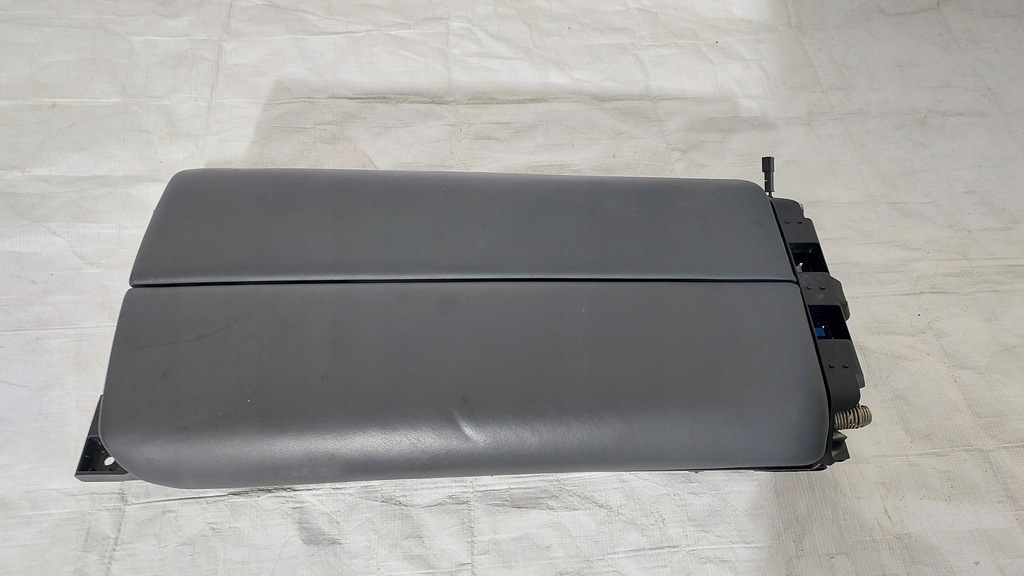 фото №9, Bmw ix i20 подлокотник туннель бардачок