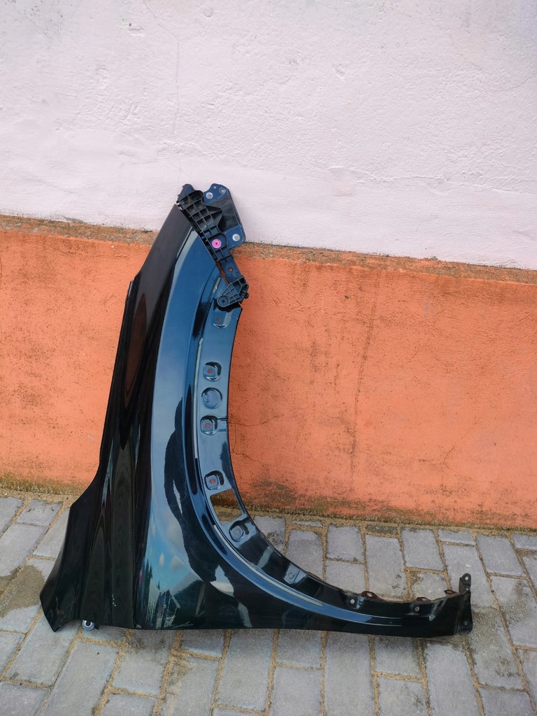 фото №1, Крыло правый lexus nx