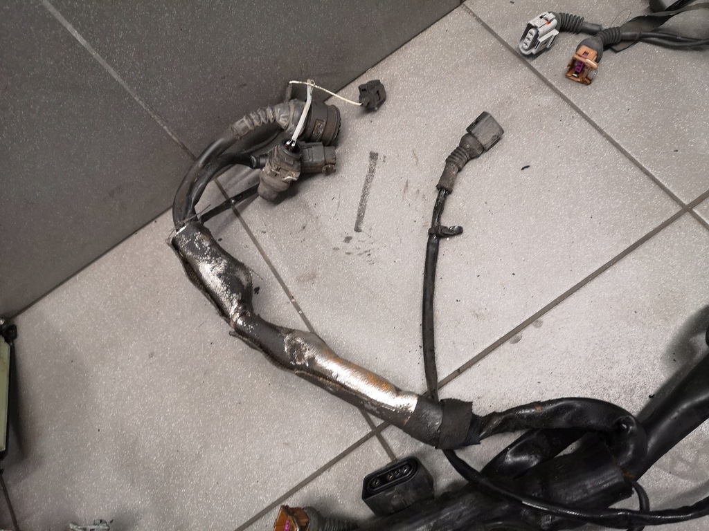 фото №11, Жгут двигателя audi a8 d2 2.8 uk amx 4d2971713al