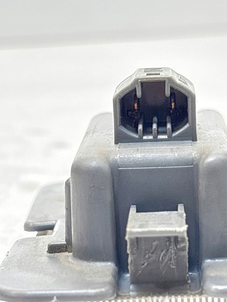 фото №3, Lexus ls 400 ls400 94-97 лампа освітлення салону